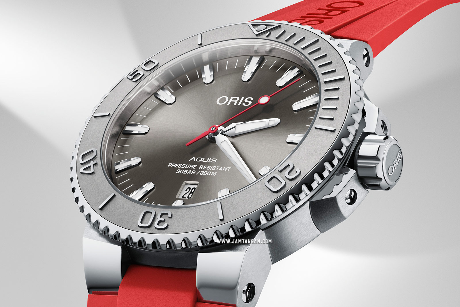 Oris Aquis Date Relief 733 7730 4153 RS Men Grey Dial Red Rubber Strap Machtwatch